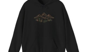 Minimal Mountain Hoodie — Hand-Drawn Peaks & Pine Graphic