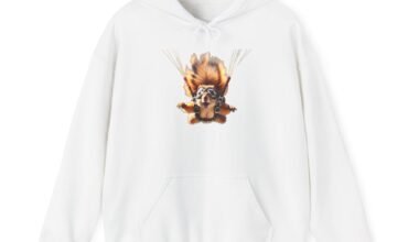 Cute Red Panda Illustration Hoodie – Adorable Small Center Graphic Sweatshirt